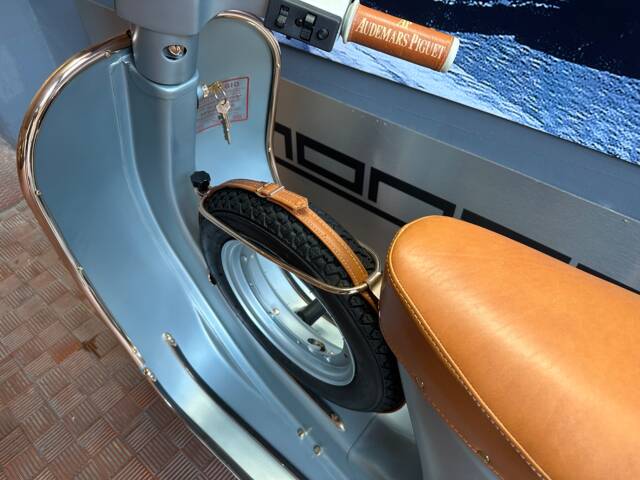 Piaggio Vespa 50 N Special