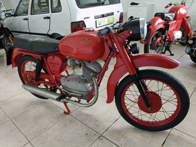 Moto Guzzi Stornello 125