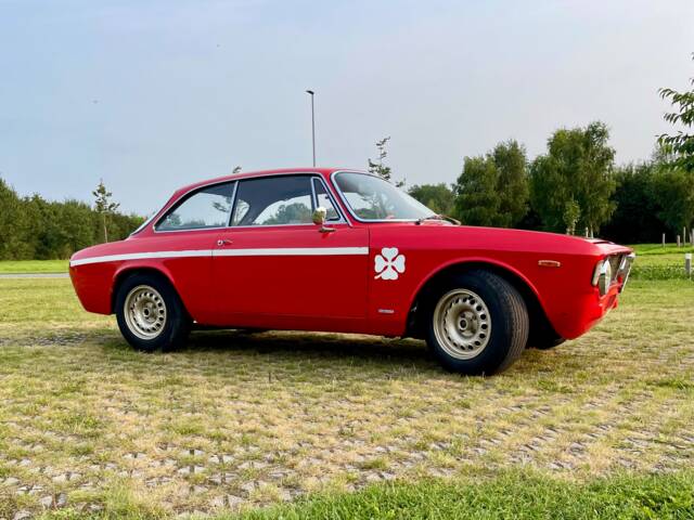 Alfa Romeo Giulia GTA 1300 Junior
