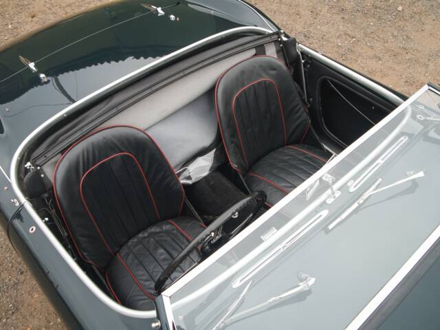 Austin-Healey 100/4 (BN2)