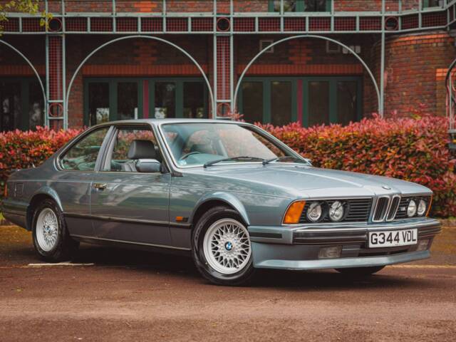 Afbeelding 1/7 van BMW M 635 CSi (1989)