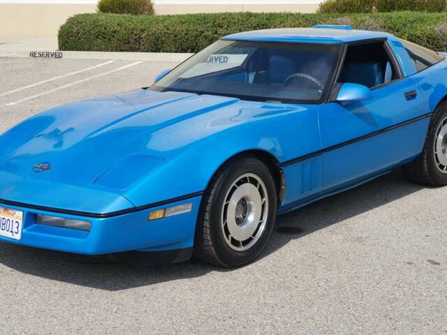 Image 1/20 of Chevrolet Corvette (1987)