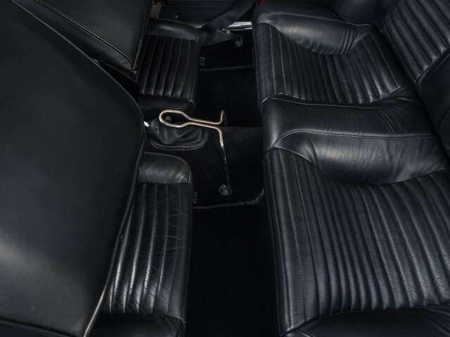 Alfa Romeo 2000 GT Veloce