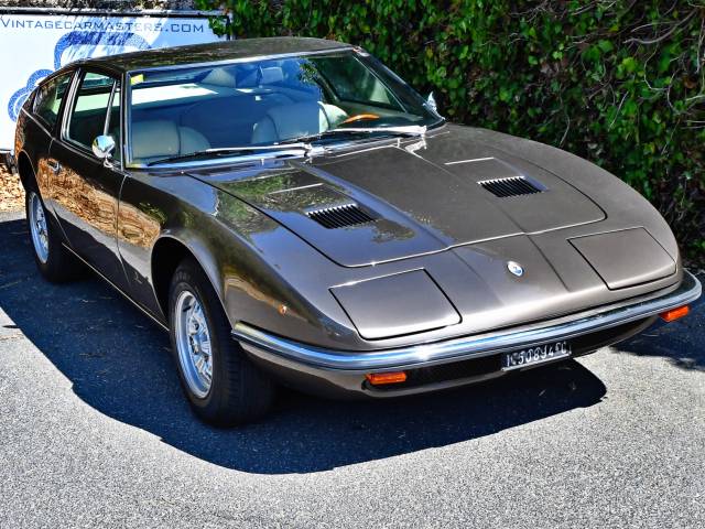 Maserati Indy 4700