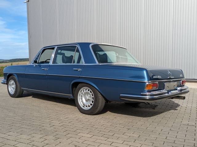 Mercedes-Benz 300 SEL 4.5
