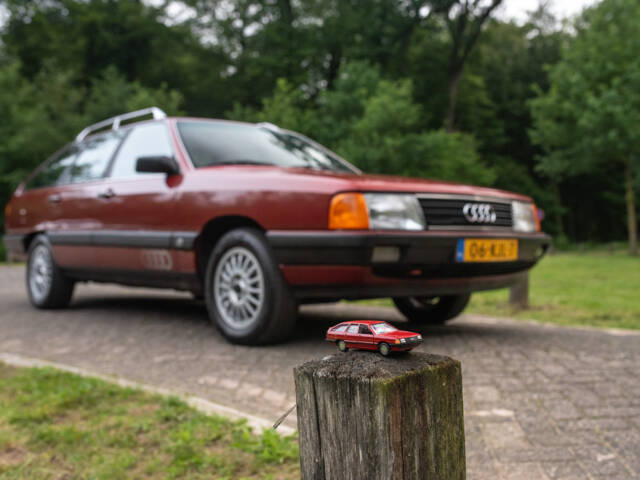 Bild 1/45 von Audi 100 Avant 2.2 quattro (1986)