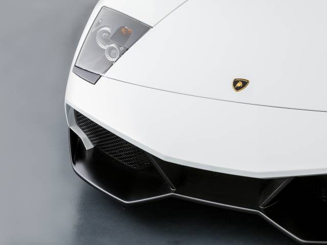 Lamborghini Murciélago LP670-4 SV