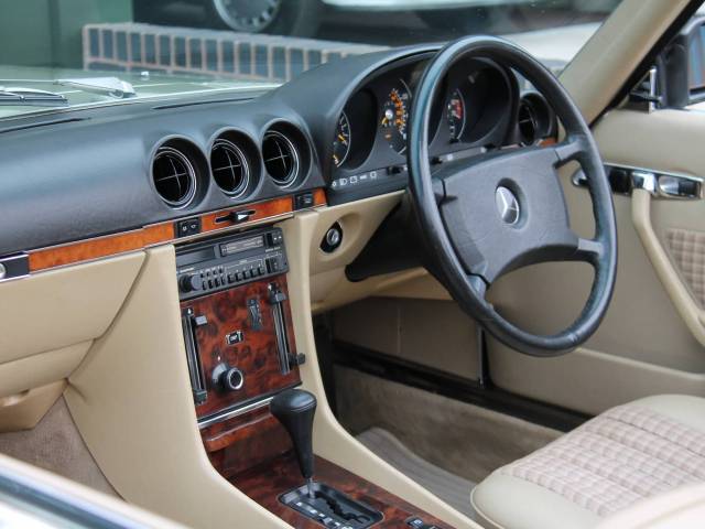 Mercedes-Benz 420 SL