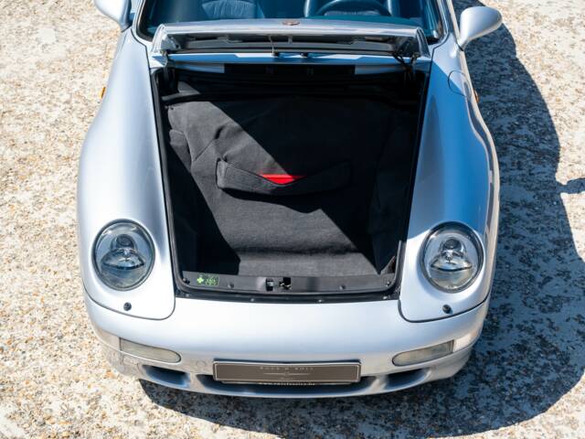 Porsche 911 Carrera