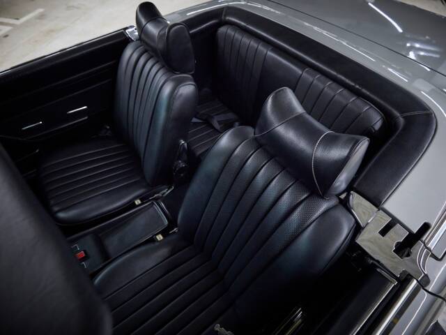 Mercedes-Benz 450 SL