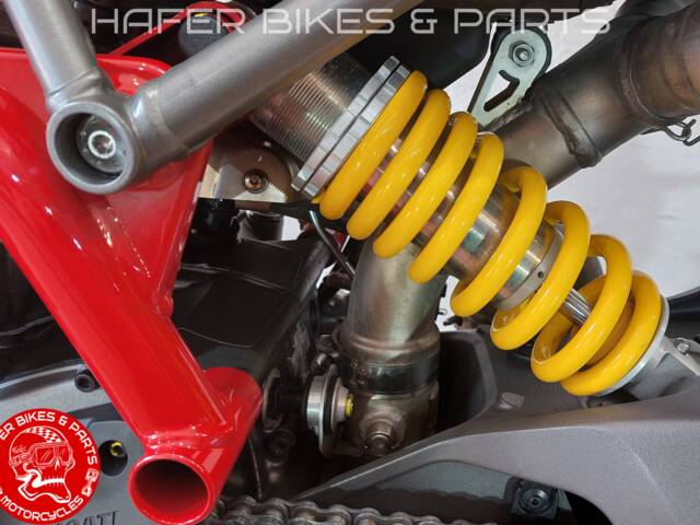Ducati Hypermotard 950
