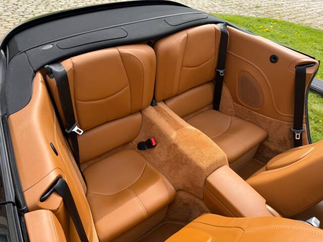Porsche 911 Carrera