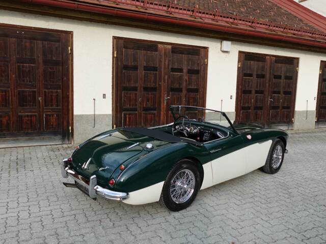 Austin-Healey 100/6 (BN6)