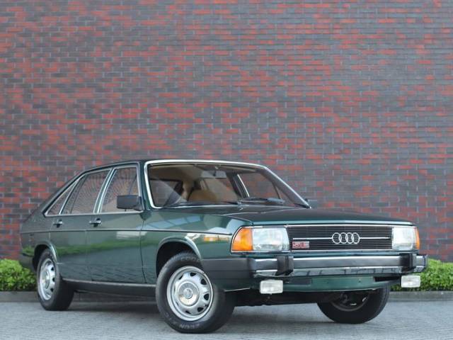 Bild 1/9 von Audi 100 5E Avant (1978)