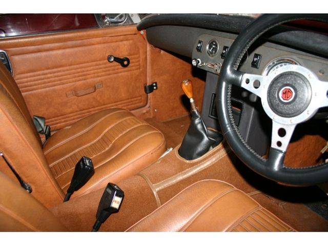 MG Midget GAN5