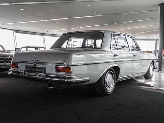 Mercedes-Benz 300 SEL 3.5