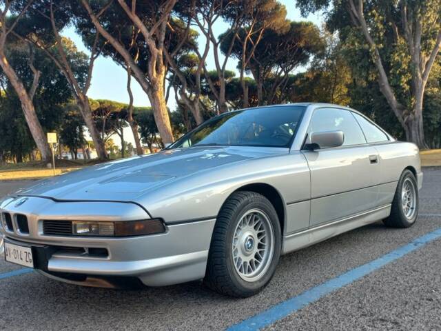 Image 1/7 de BMW 850i (1992)