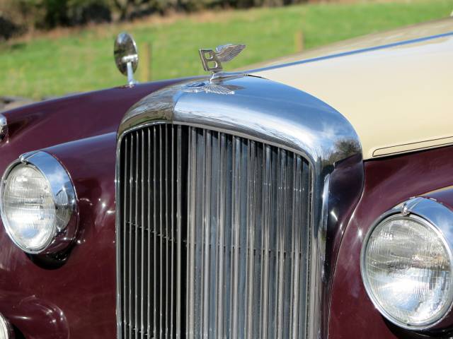 Bentley S 1