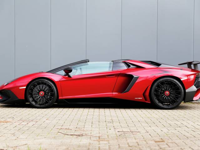 Lamborghini Aventador Coches Clásicos a la Venta - Classic Trader