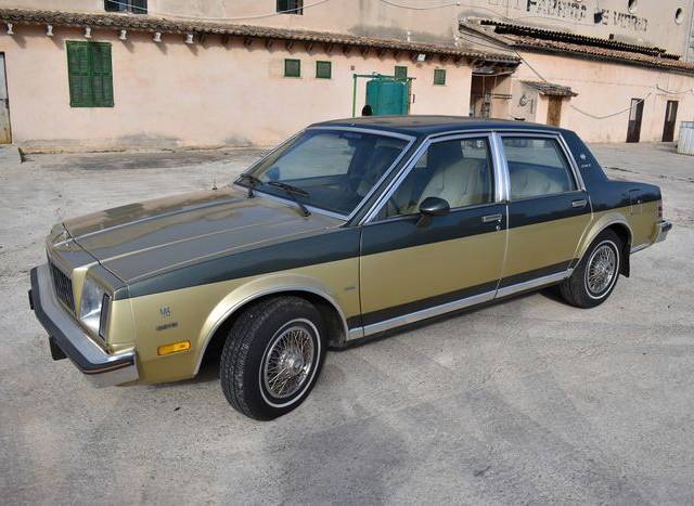 Image 1/9 de Buick Skylark 2.8 (1981)