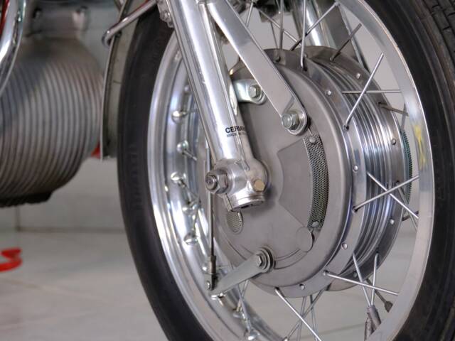 MV Agusta 750 Sport
