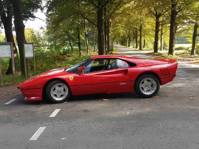 Ferrari 328 GTB