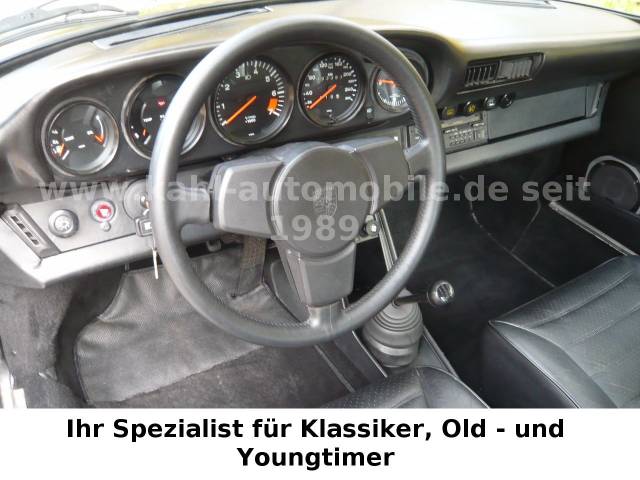 Porsche 911 Carrera 3.2