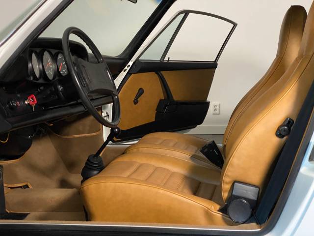 Porsche 911 2.7