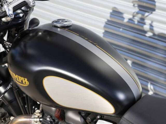 Triumph Street Twin Bonneville