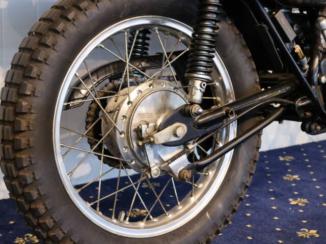 Suzuki TS 250