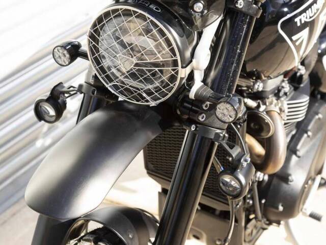 Triumph Scrambler 1200 Bond Edition