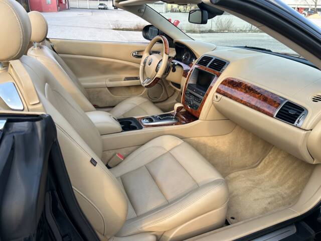 Jaguar XK 4.2