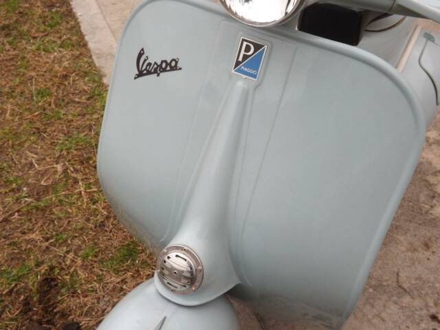 Piaggio Vespa 125