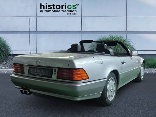 Mercedes-Benz SL 320