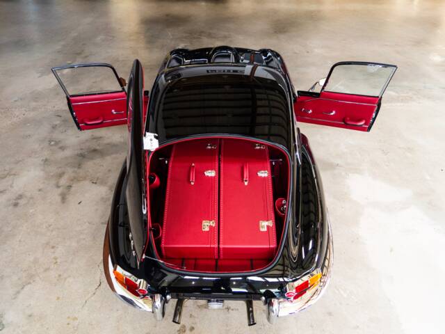 Jaguar E-Type 4.2
