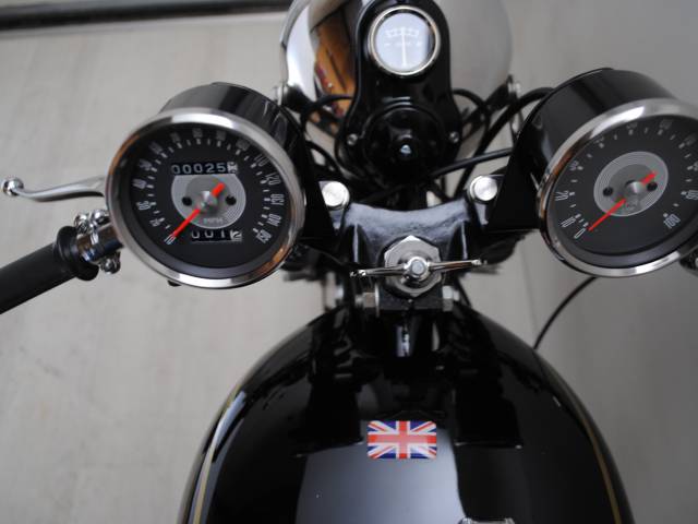 Velocette Venom Thruxton