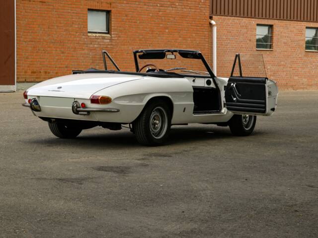 Alfa Romeo 1750 Spider Veloce