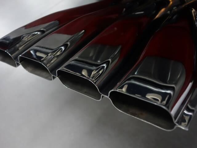 Jaguar E-Type V12