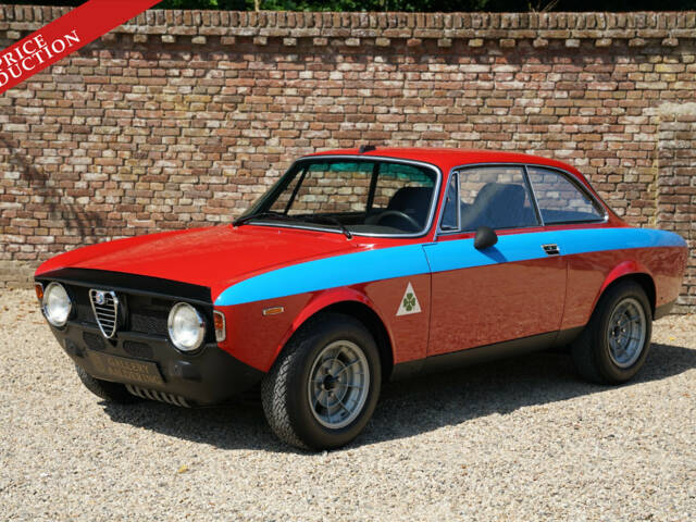 Image 1/50 de Alfa Romeo 1750 GT Veloce (1967)