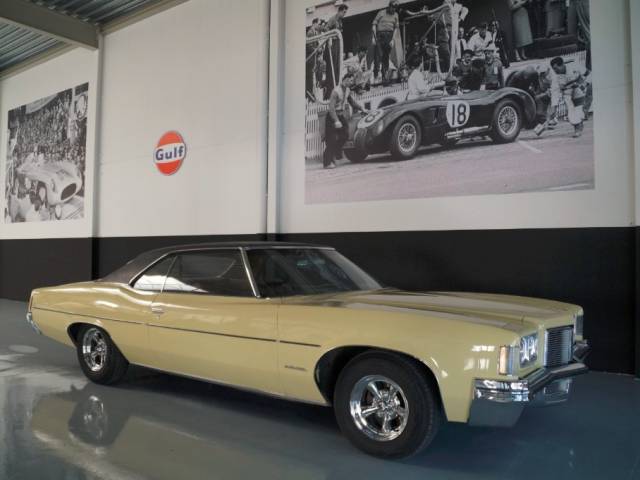 Image 1/25 of Pontiac Catalina (1972)