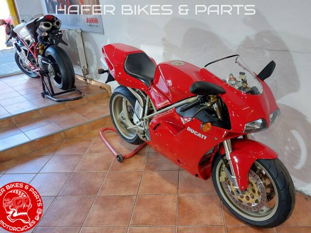Ducati 916