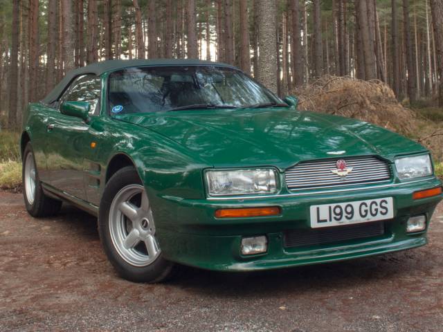 Aston Martin Virage Volante