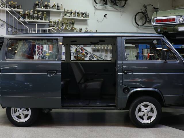 Volkswagen T3 Caravelle GL 1.9