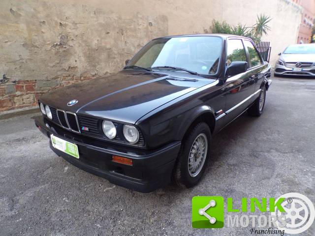 Imagen 1/10 de BMW 318i (1988)