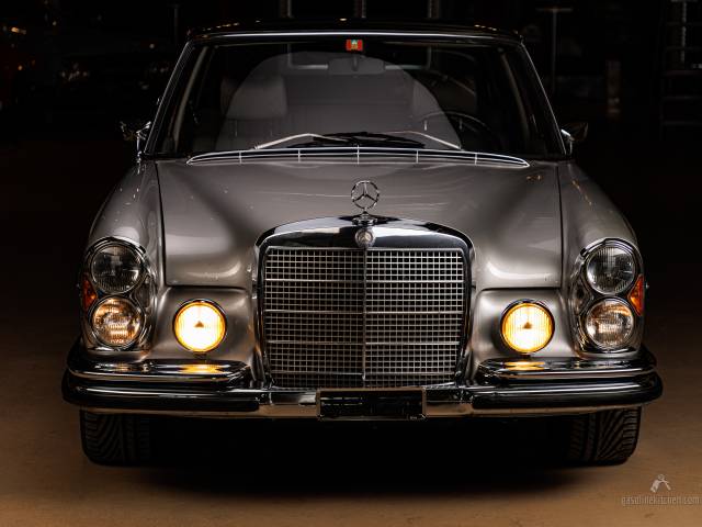 Mercedes-Benz 280 SE 3,5