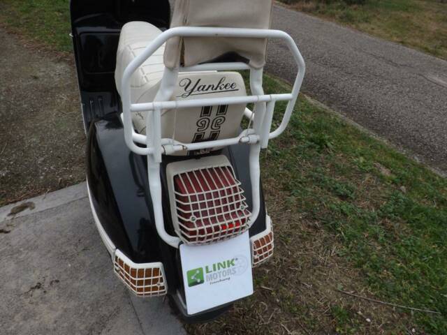 Piaggio Vespa PX 125 E