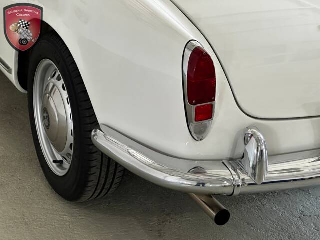 Alfa Romeo Giulia 1600 Spider Veloce