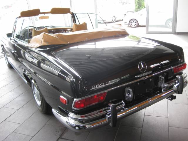 Mercedes-Benz 280 SE