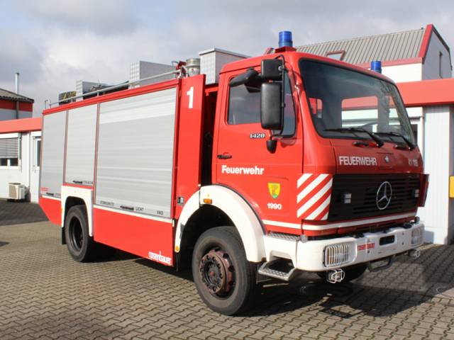 Immagine 1/25 di Mercedes-Benz 1428 AF (1990)