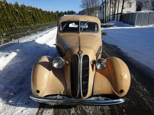 Immagine 1/15 di BMW 321 (1949)